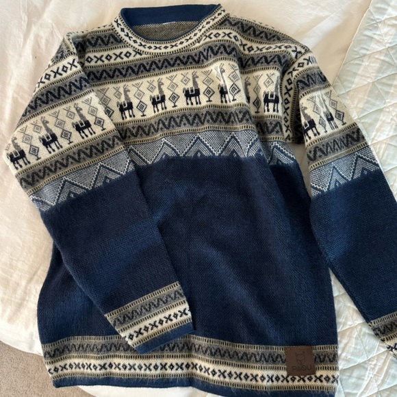 NWOT Alpaca Wool Sweater with Andean Llama Design Medium - Picture 3 of 16